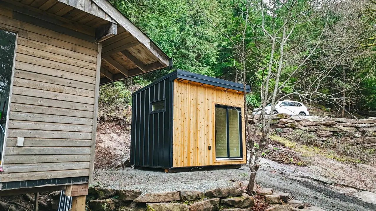 Bunkie Washroom Ferry Delivery