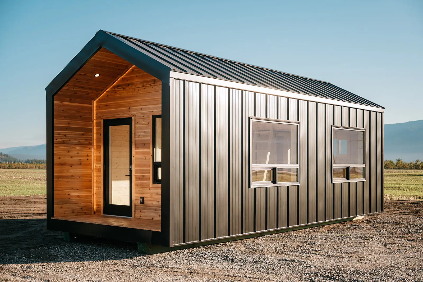 PEAK Cabin 11.5′ × 27′